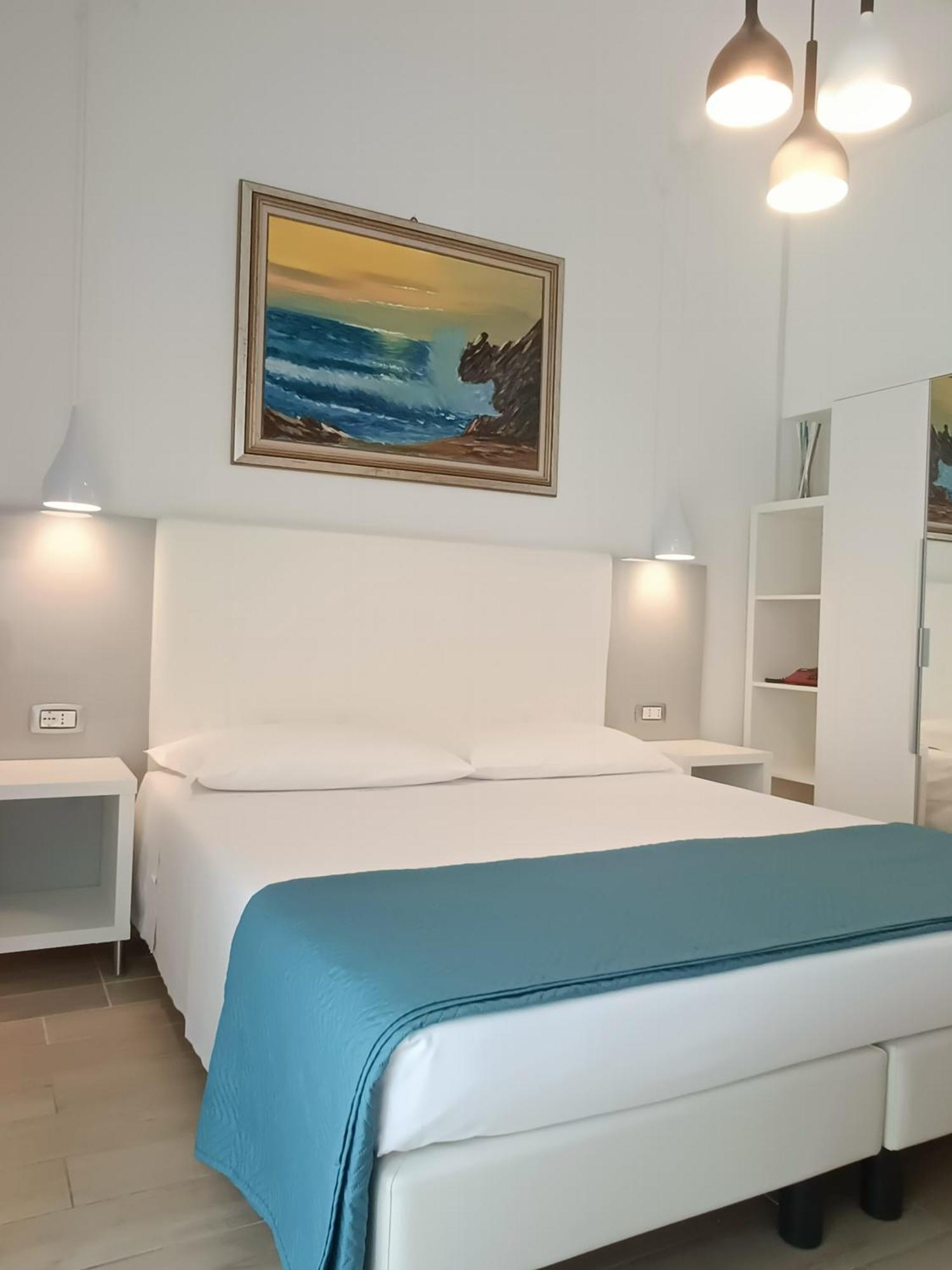 Hotel Merano กราโด ภายนอก รูปภาพ