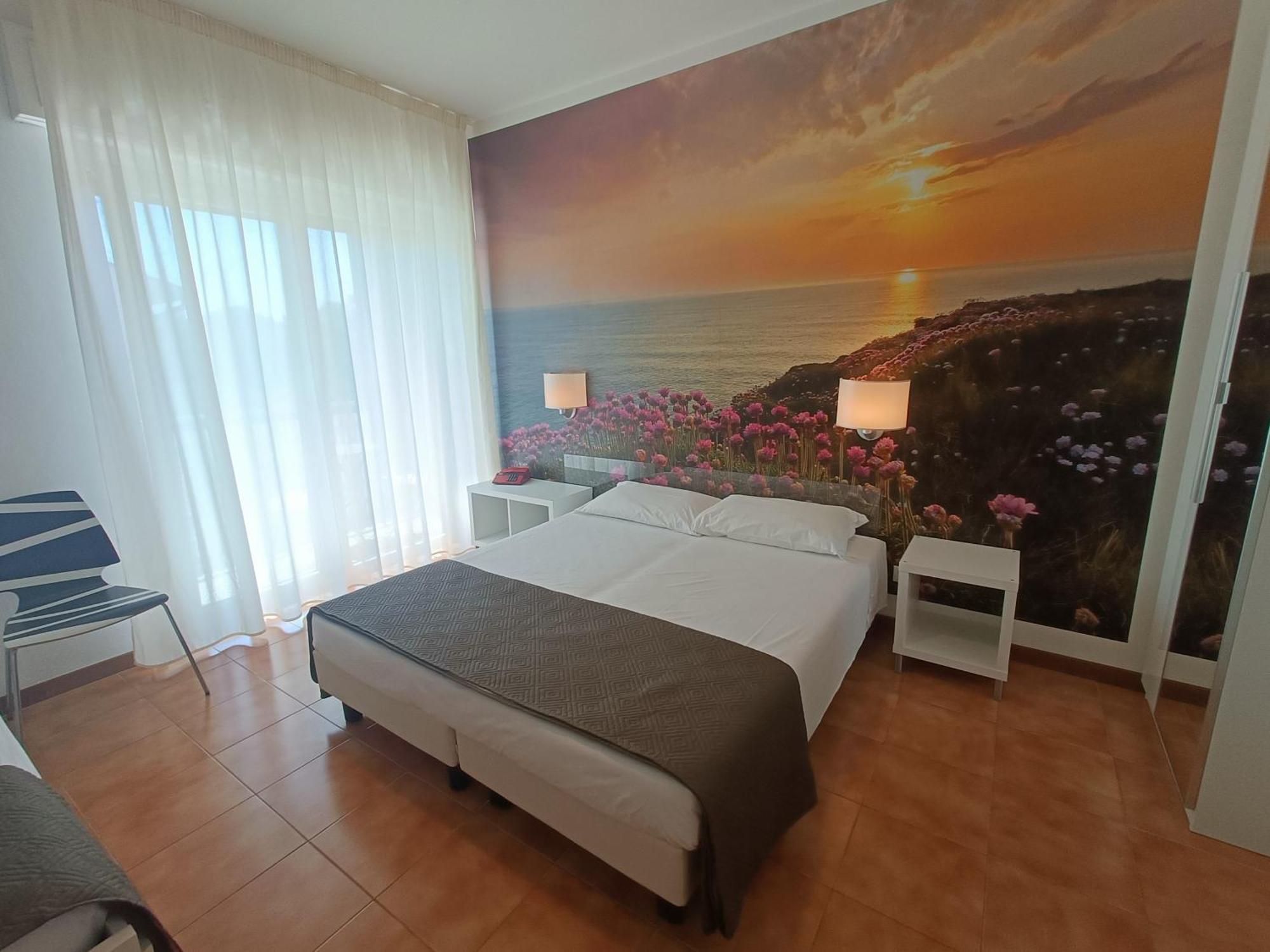 Hotel Merano กราโด ภายนอก รูปภาพ